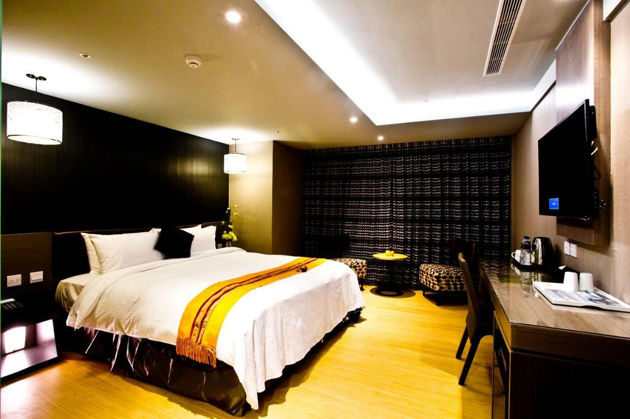 Fine Hotel Kaohsiung Exteriör bild