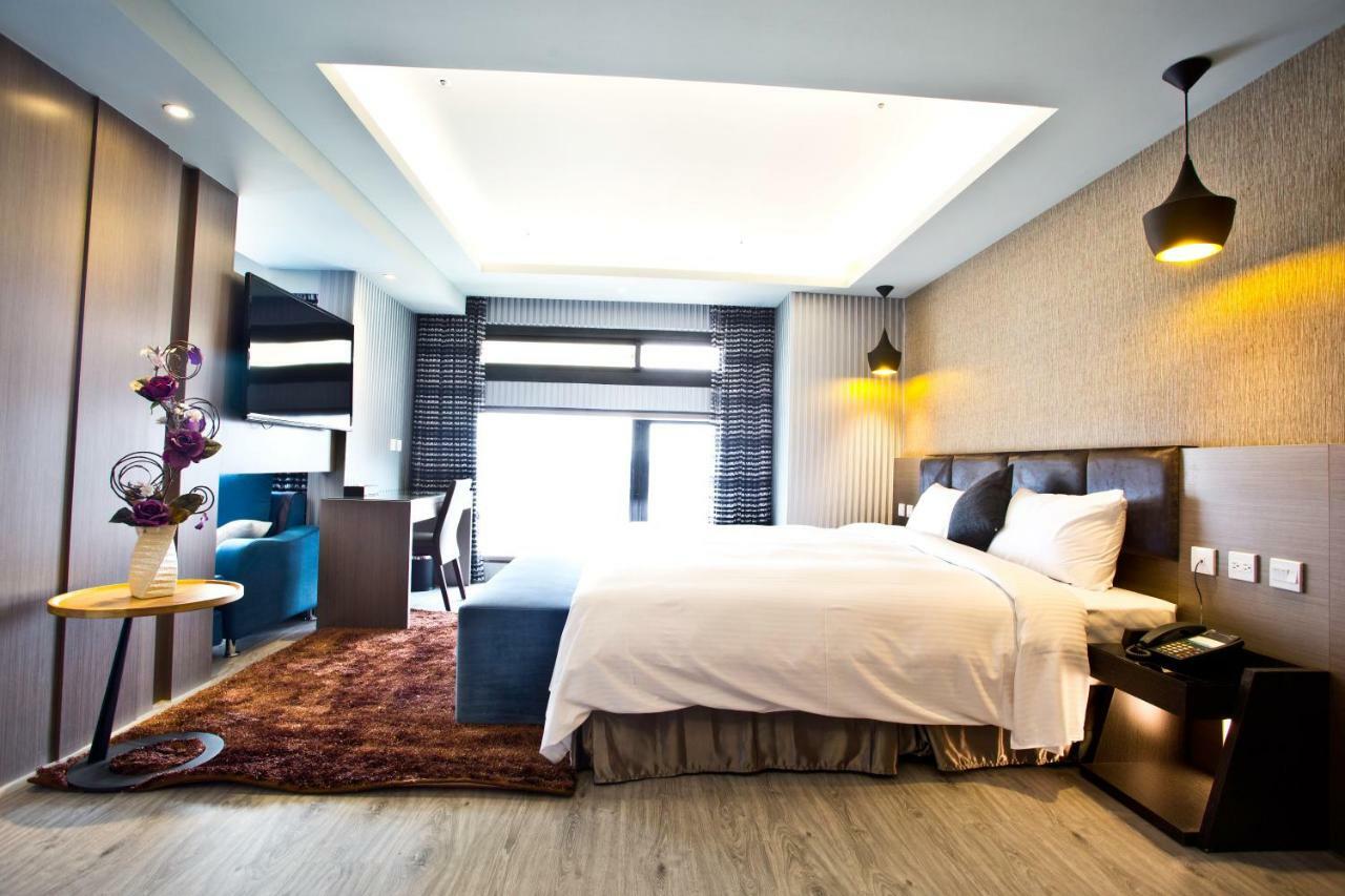 Fine Hotel Kaohsiung Exteriör bild
