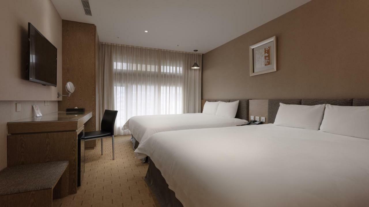 Fine Hotel Kaohsiung Exteriör bild